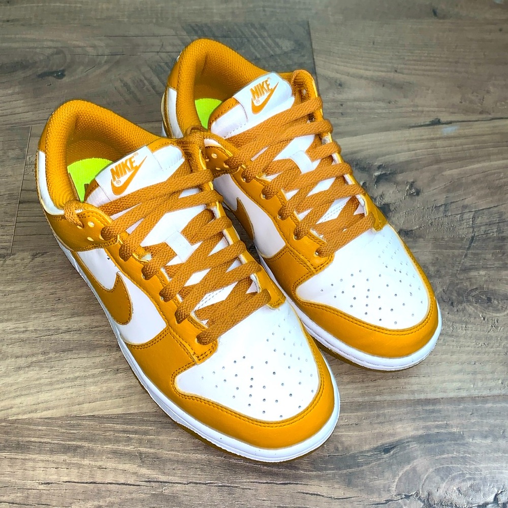 Nike Dunks